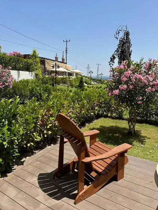 Sessizliğin Tadını Çıkarın, Oikos Bozcaada